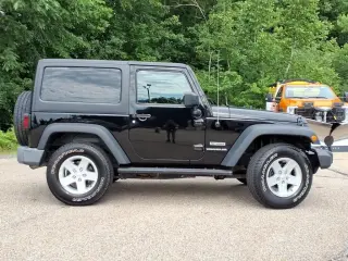 Jeep Wrangler 2016 4x4 Sport S 2dr SUV