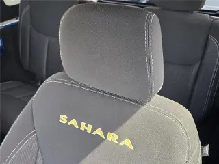 Jeep Wrangler Unlimited 2015 4x4 Sahara 4dr SUV