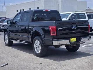 Ford F-150 2015 4x4 Lariat 4dr SuperCrew 6.5 ft. SB
