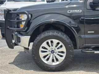 Ford F-150 2015 4x4 Lariat 4dr SuperCrew 6.5 ft. SB
