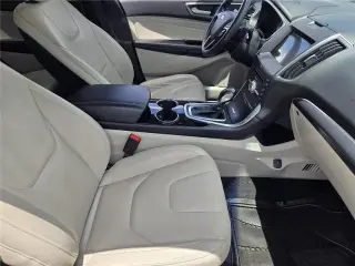 Ford Edge 2018 AWD Titanium 4dr Crossover