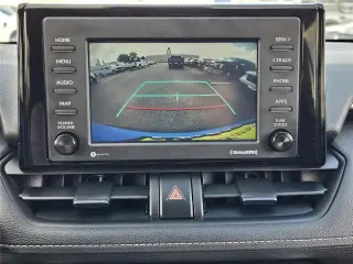 Toyota RAV4 2021 LE 4dr SUV