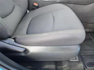 Toyota RAV4 2021 LE 4dr SUV