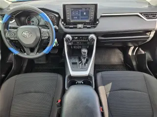 Toyota RAV4 2021 LE 4dr SUV