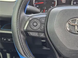 Toyota RAV4 2021 LE 4dr SUV