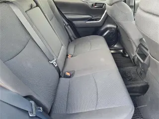 Toyota RAV4 2021 LE 4dr SUV