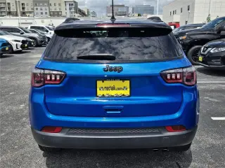 Jeep Compass 2021 Latitude 4dr SUV