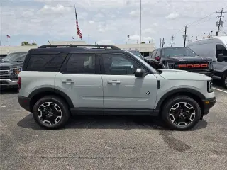 Ford Bronco Sport 2023 AWD Outer Banks 4dr SUV
