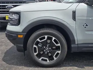 Ford Bronco Sport 2023 AWD Outer Banks 4dr SUV