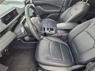 Ford Mustang Mach-E 2025 AWD Premium 4dr SUV