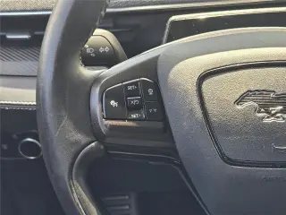 Ford Mustang Mach-E 2023 Premium 4dr SUV