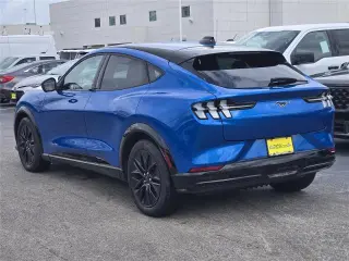 Ford Mustang Mach-E 2025 AWD Premium 4dr SUV