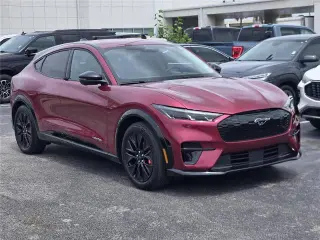 Ford Mustang Mach-E 2025 AWD Premium 4dr SUV