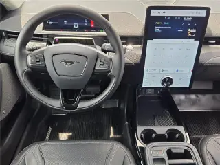 Ford Mustang Mach-E 2025 AWD Premium 4dr SUV