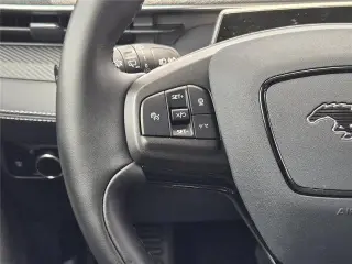 Ford Mustang Mach-E 2025 AWD Premium 4dr SUV