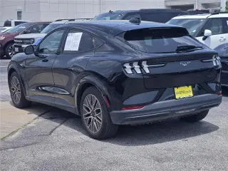Ford Mustang Mach-E 2025 AWD Premium 4dr SUV