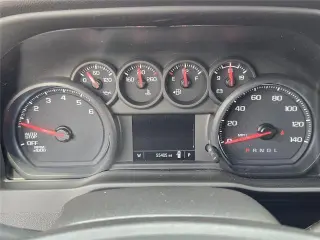 Chevrolet Silverado 1500 2023 4x2 Custom 4dr Crew Cab 5.8 ft. SB
