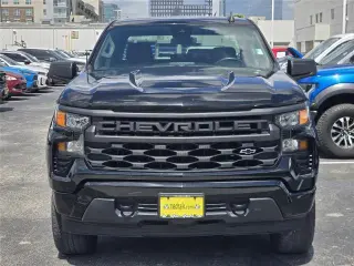 Chevrolet Silverado 1500 2023 4x2 Custom 4dr Crew Cab 5.8 ft. SB