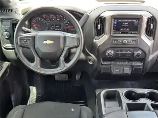 Chevrolet Silverado 1500 2023 4x2 Custom 4dr Crew Cab 5.8 ft. SB