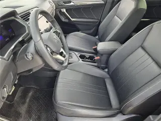 Volkswagen Tiguan 2023 SE R-Line Black 4dr SUV