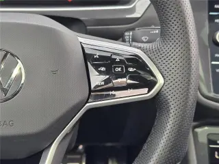 Volkswagen Tiguan 2023 SE R-Line Black 4dr SUV
