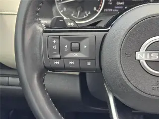 Nissan Pathfinder 2022 SV 4dr SUV