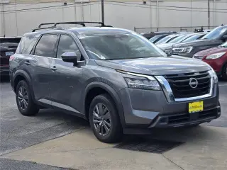 Nissan Pathfinder 2022 SV 4dr SUV