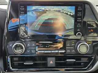 Toyota Highlander 2022 XLE 4dr SUV