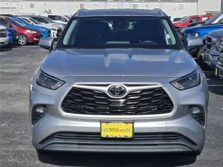 Toyota Highlander 2022 XLE 4dr SUV