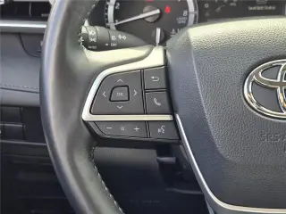 Toyota Highlander 2022 XLE 4dr SUV