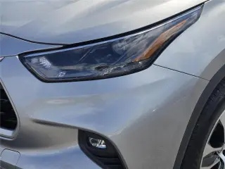 Toyota Highlander 2022 XLE 4dr SUV