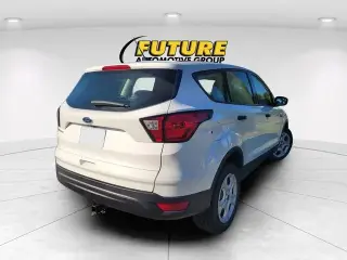 Ford Escape 2019 S 4dr SUV