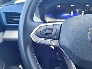Volkswagen Taos 2024 SE 4dr SUV