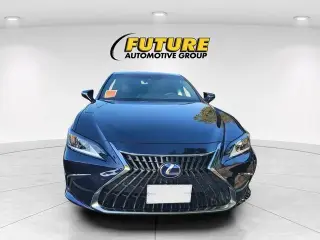 Lexus ES 300h 2022 4dr Sedan