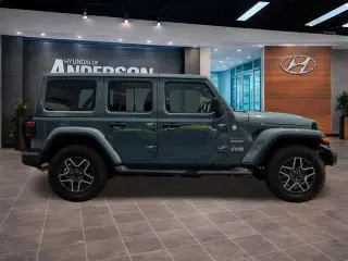 Jeep Wrangler 2024 4x4 Sahara 4dr SUV