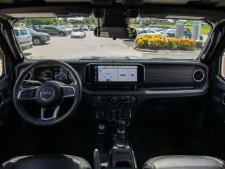 Jeep Wrangler 2024 4x4 Sahara 4dr SUV