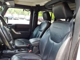 Jeep Wrangler Unlimited 2013 4x4 Rubicon 10th Anniversary 4dr SUV