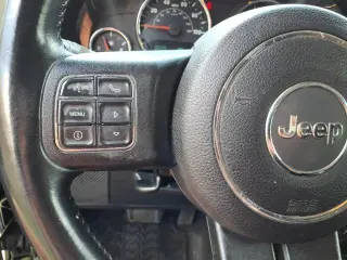 Jeep Wrangler Unlimited 2013 4x4 Rubicon 10th Anniversary 4dr SUV