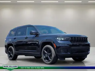 Jeep Grand Cherokee L 2023 4x4 Altitude 4dr SUV