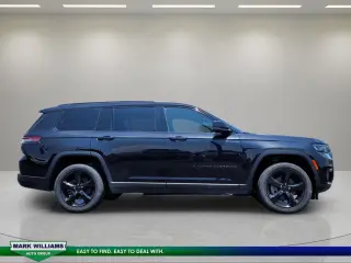 Jeep Grand Cherokee L 2023 4x4 Altitude 4dr SUV