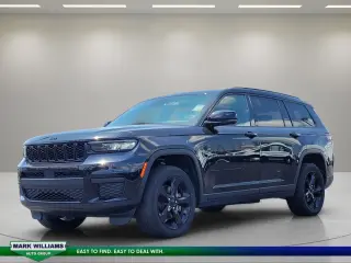 Jeep Grand Cherokee L 2023 4x4 Altitude 4dr SUV