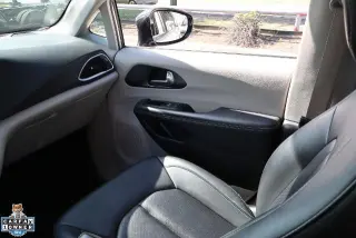 Chrysler Pacifica 2024 Touring L 4dr Mini-Van