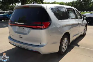 Chrysler Pacifica 2024 Touring L 4dr Mini-Van