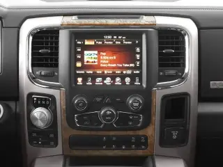 Ram 1500 2017 4x4 Laramie Limited 4dr Crew Cab 6.3 ft. SB Pickup