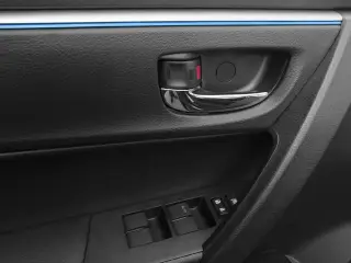 Toyota Corolla 2016 S Plus 4dr Sedan 6M