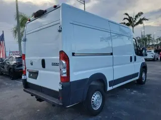 Ram ProMaster 2025 Tradesman 1500 136 WB 3dr High Roof Cargo Van w/o Passenger Seat