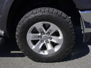 Ram 1500 2020 4x4 Laramie 4dr Crew Cab 5.6 ft. SB Pickup
