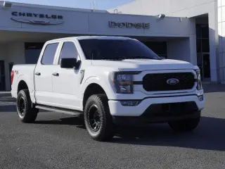 Ford F-150 2023 4x4 XL 4dr SuperCrew 5.5 ft. SB