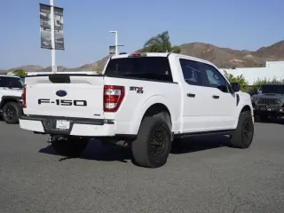 Ford F-150 2023 4x4 XL 4dr SuperCrew 5.5 ft. SB