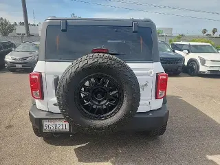 Ford Bronco 2023 4x4 Base 2dr SUV